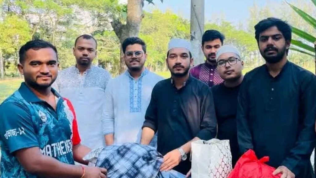 গোবিপ্রবি ছাত্রদলের উদ্যোগে কড়াইলে ক্ষতিগ্রস্তদের জন্য কাপড় সংগ্রহ