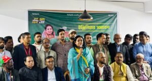 সংসদ সদস্য পদপ্রার্থী বুটেক্সের শিক্ষার্থী তুলি