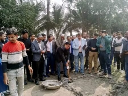 গোবিপ্রবিতে নির্মাণাধীন মসজিদ বিতর্কে যা জানালেন উপাচার্য