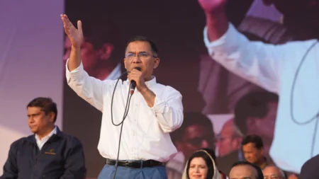 আবু সাঈদের কবর জিয়ারত