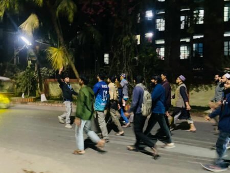 জাবের-আম্মারদের উপর হামলার প্রতিবাদে বাকৃবিতে বিক্ষোভ মিছিল