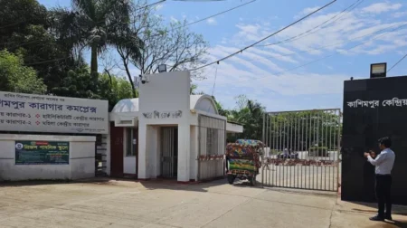 কারাগার থেকেই ভোটাধিকার প্রয়োগ, সালমান এফ রহমান–আনিসুল হক–পলকদের অংশগ্রহণ