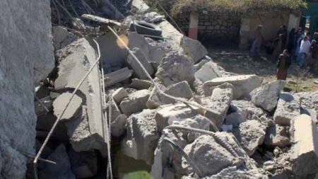 ভোরে আফগানিস্তানে হামলা চালিয়েছে পাকিস্তান