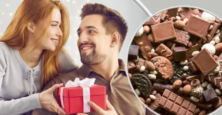 প্রিয়জনকে চকলেট দিচ্ছেন তো?