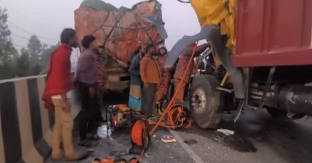 ঢাকা-মাওয়া এক্সপ্রেসওয়েতে ট্রাকের ধাক্কায় নিহত ১