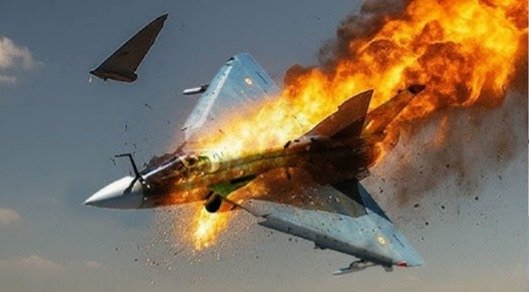 আবারো মুখ থুবড়ে পড়লো ভারতের গর্ব ‘তেজস’ যুদ্ধবিমান tejas acc