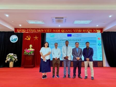 ভিয়েতনামে আন্তর্জাতিক কর্মশালায় রাবিপ্রবির অংশগ্রহণ, বন ও জলবায়ু গবেষণায় নতুন সম্ভাবনা