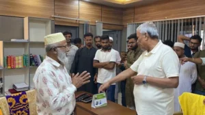 কলেজে হামলা করে বহিষ্কৃত ছাত্রদল নেতাদের এমপির মধ্যস্থতায় ক্ষমা করলেন অধ্যক্ষ